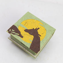 Load image into Gallery viewer, Savannah Sunset  - Note Box Giraffe